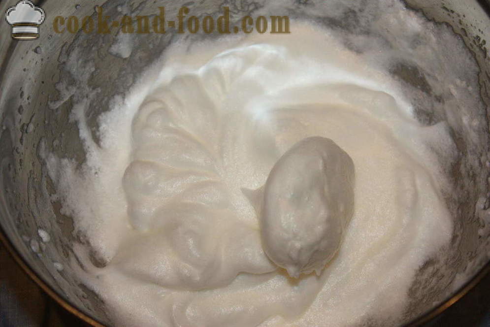 Homemade semifredo torta gelato - come fare il ghiaccio torta alla crema in casa, passo dopo passo ricetta foto