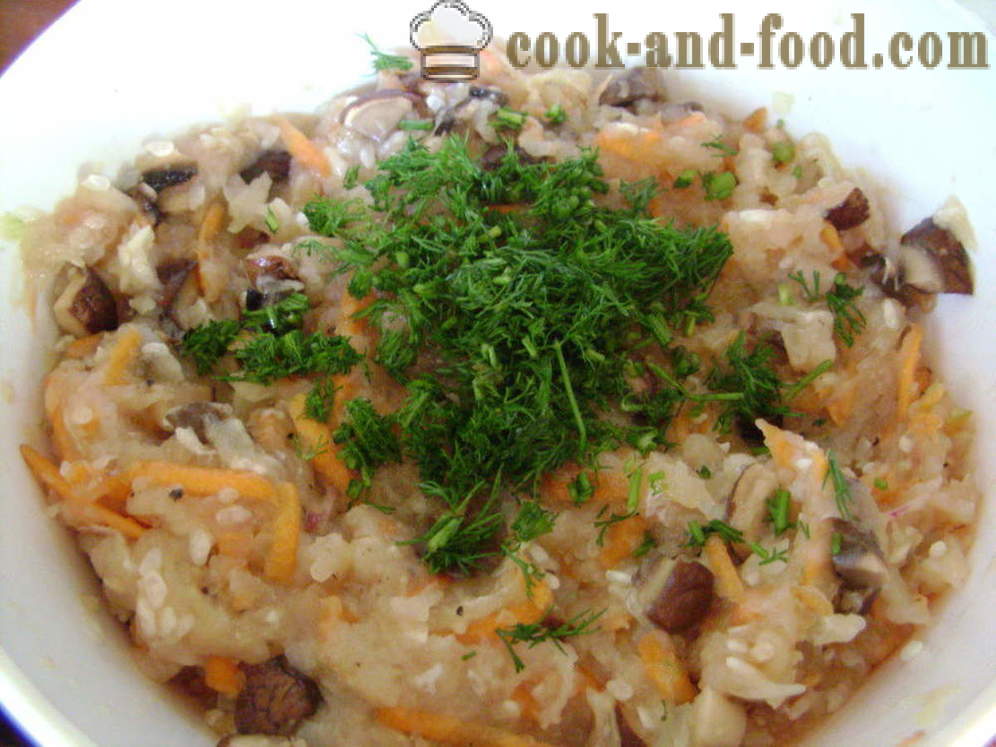 Peperoni ripieni e zucchine con pollo e funghi - come peperoni e zucchine con ripieni di carne macinata, un passo per passo ricetta foto