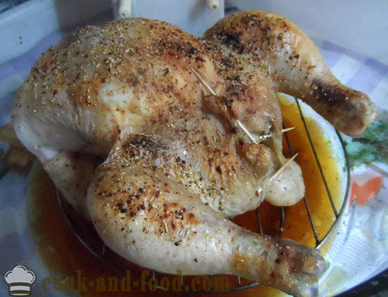 Pollo al forno con le mele in aerogrill - Come cuocere pollo intero, passo dopo passo ricetta foto