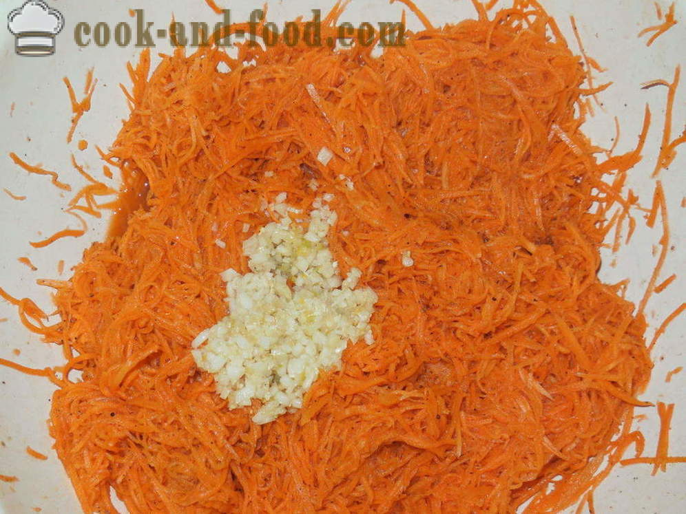 Carote in coreano - Come cucinare le carote in coreano a casa, passo dopo passo le foto delle ricette