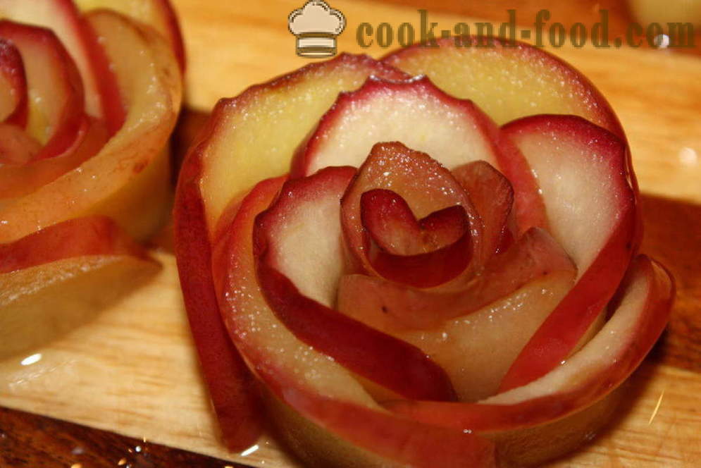 Ricetta di mele rose - come fare le rose torta di mele, passo dopo passo le foto delle ricette