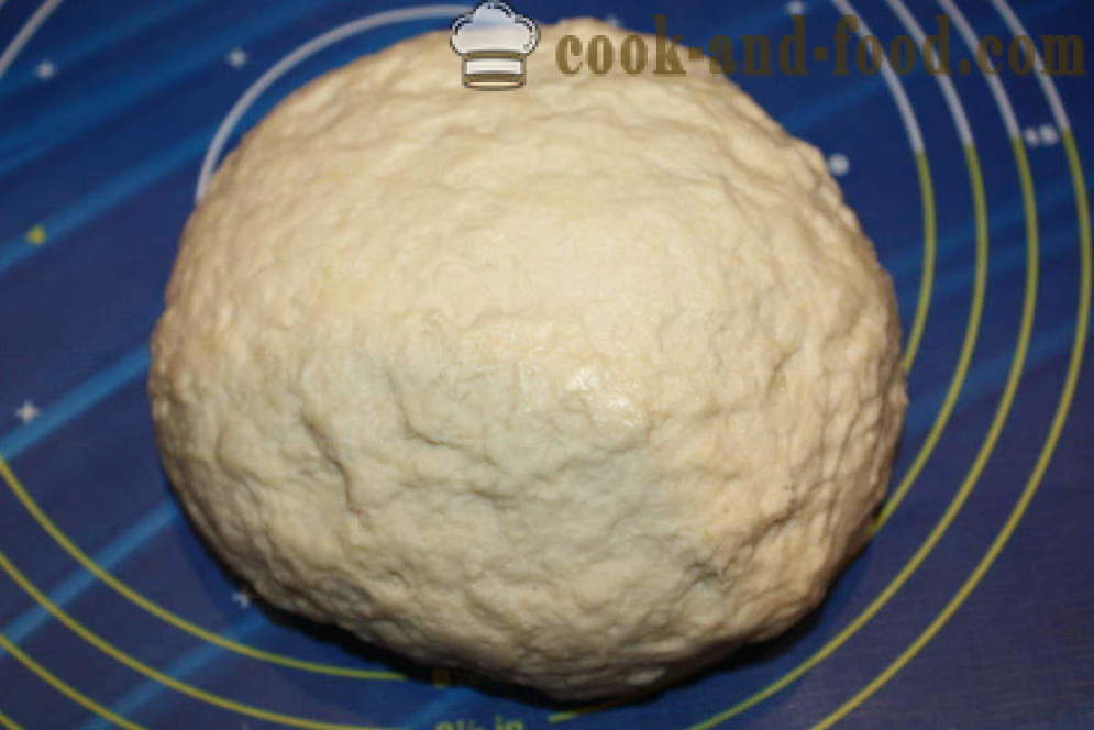 Burro pasta lievitata per panini e dolci - Come fare la pasta burro magnifico lievito, un passo per passo ricetta foto