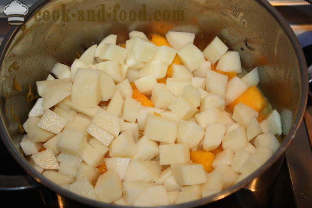 Crema di zucca con polpette di carne - come cucinare la zuppa di purea di zucca, un passo per passo ricetta foto