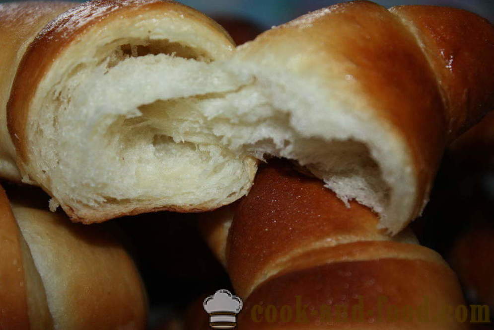Reali croissant francesi - come cucinare croissant francesi in casa, passo dopo passo ricetta foto
