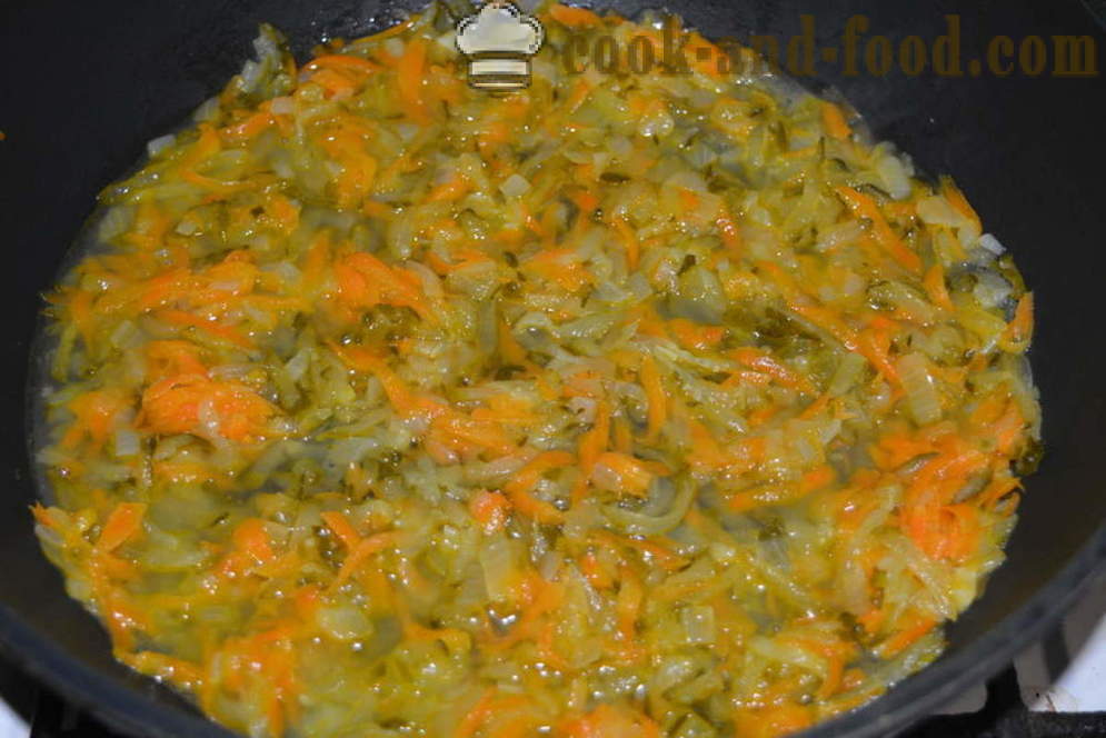 Salamoia fatta in casa con funghi e cetriolo - Come cucinare senza carne e sottaceti orzo, passo dopo passo le foto delle ricette