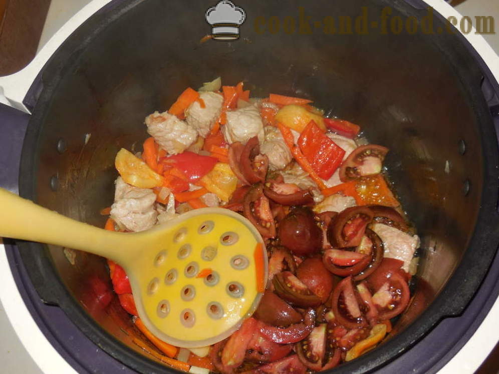 Patate al forno con carne e verdure - come cucinare uno stufato di patate con carne in multivarka, passo dopo passo ricetta foto