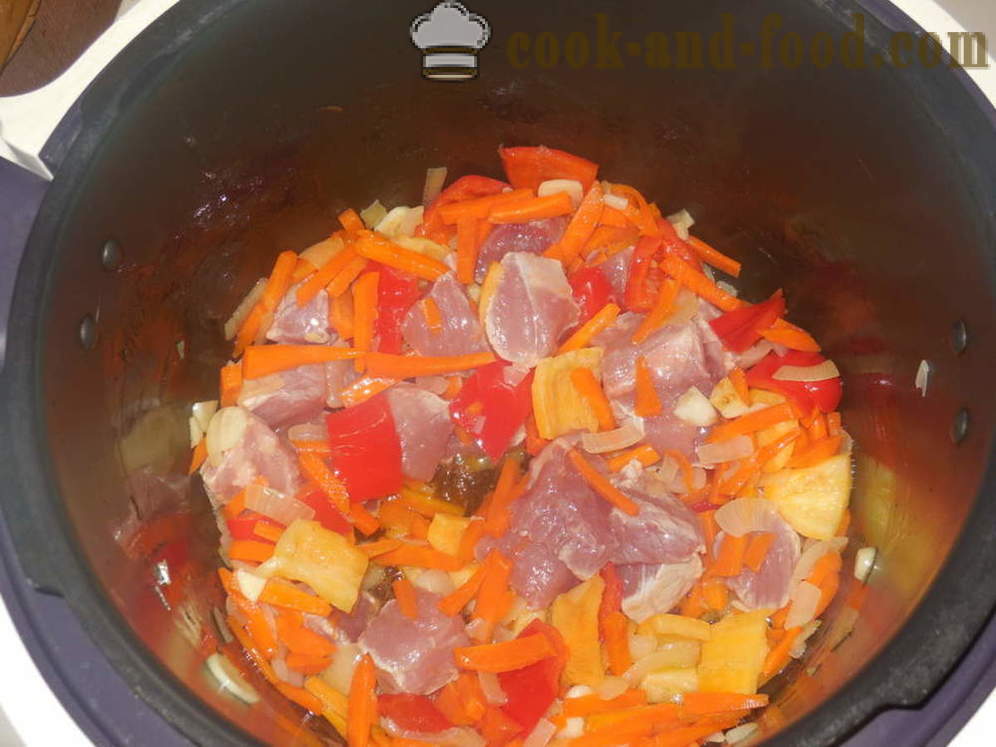 Patate al forno con carne e verdure - come cucinare uno stufato di patate con carne in multivarka, passo dopo passo ricetta foto