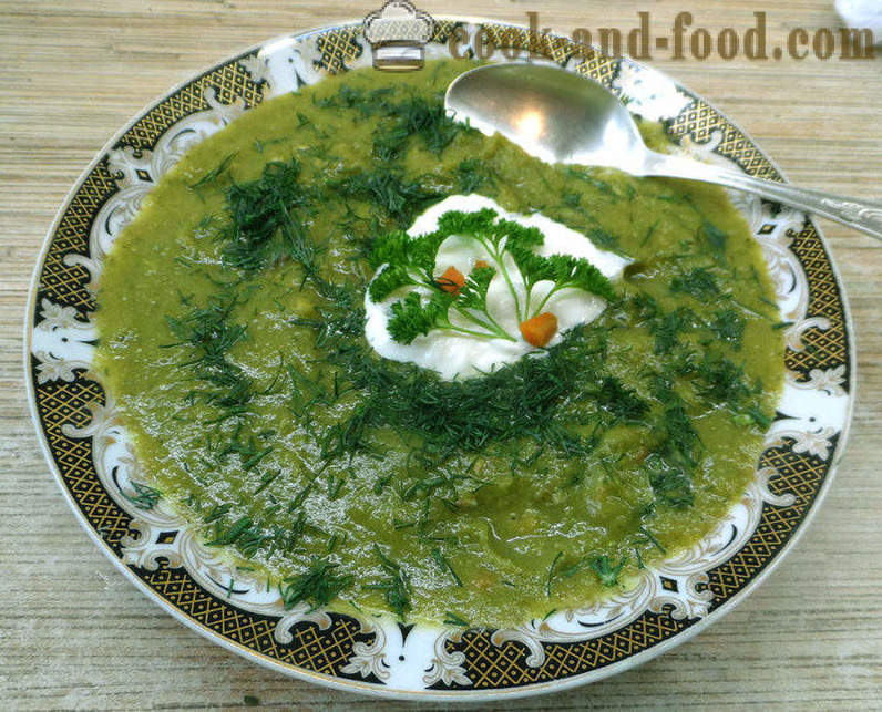 Zuppa di verdure - come cucinare la zuppa di verdure verdi, un passo per passo ricetta foto