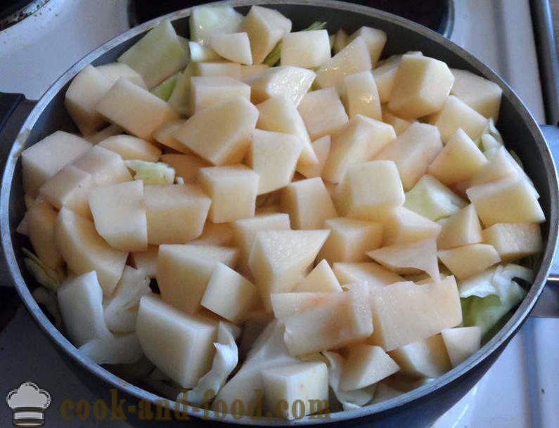 Zuppa di barbabietole, borsch - come cucinare la zuppa purea di verdure varie, un passo per passo ricetta foto