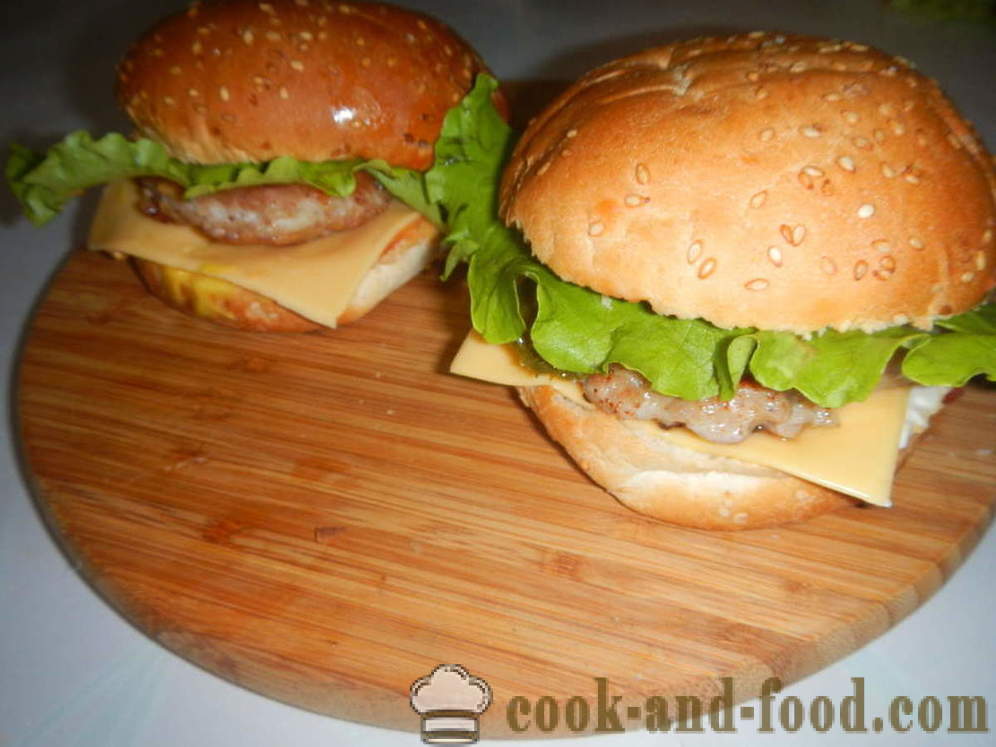 Burger Juicy - come fare un hamburger a casa, passo dopo passo ricetta foto