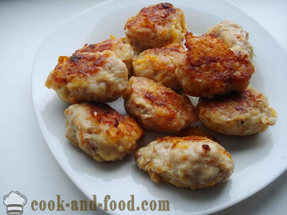 Polpette di pollo con il formaggio in multivarka - come cucinare hamburger per multivarka, passo dopo passo ricetta foto
