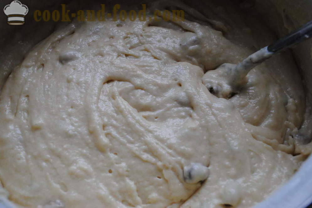 Torta casalinga con uvetta nel forno - come fare muffin con uvetta su kefir, un passo per passo ricetta foto