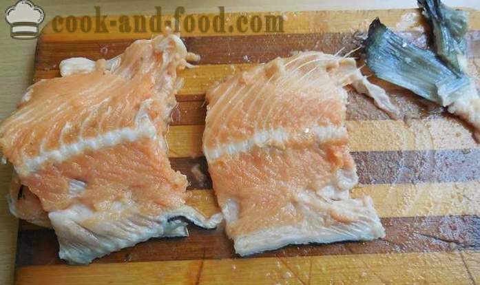 Come fare la serializzazione creste dei pesci rossi con un fumo liquido - una deliziosa ricetta dorsali di salmone salato, con le foto