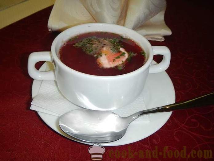 Borscht rosso classico con barbabietole e carne - come cucinare la zuppa - un passo per passo ricetta con foto ucraino borsch
