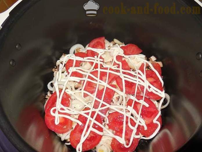 Verdura casseruola con funghi e patate in multivarka - come cucinare casseruola vegetale - ricetta con le foto - passo dopo passo