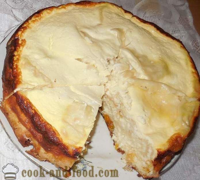 Pie di pane pita con crema di formaggio - semplice e deliziosa torta in pita multivarka ricetta con le foto.