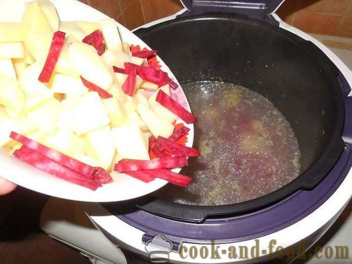 Zuppa di verde con acetosa in multivarka come cucinare la zuppa verde in multivarka, passo dopo passo la ricetta con le foto.