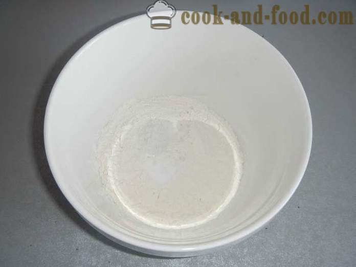 Zuppa con le polpette e pollo - Come fare gnocchi per la minestra, un passo per passo ricetta foto