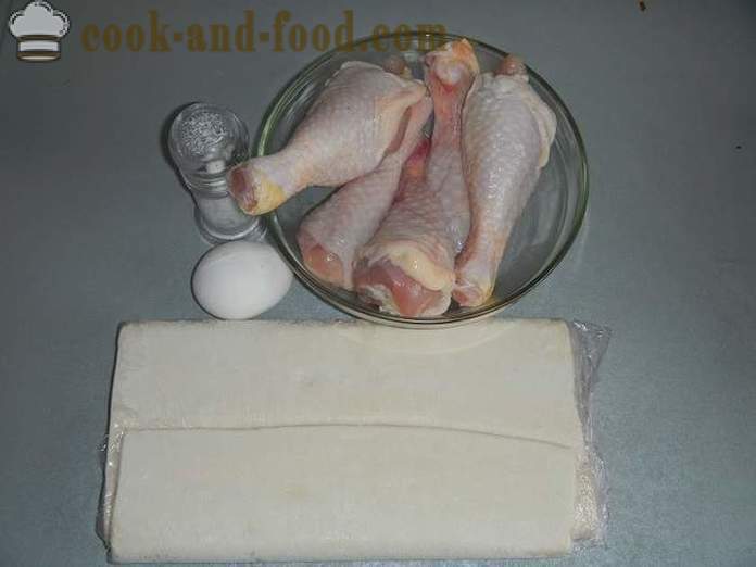 Sbuffi di pronto pasta sfoglia con pollo - come fare soffio, un passo per passo la ricetta con le foto.