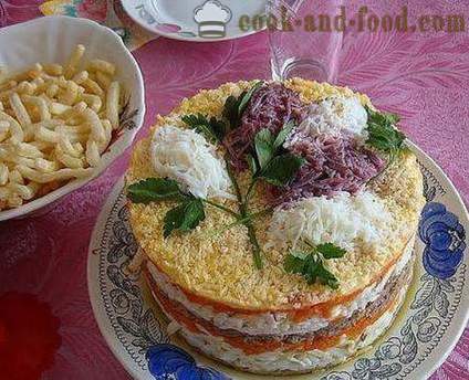 Mimosa insalata - a turni ricetta classica con il formaggio, il burro, il cibo e le patate in scatola (foto, video)