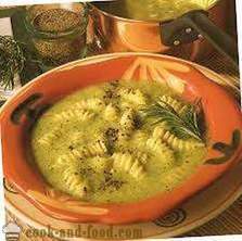 Zuppa di verdure con pasta