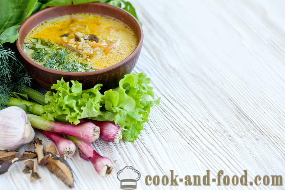 Preparare piatti insoliti: minestra con piselli e funghi - video ricette a casa