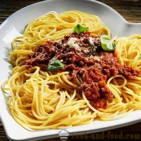Tre ricetta della salsa per gli spaghetti
