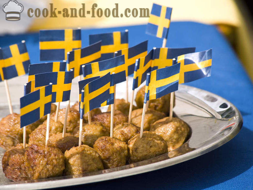 Svezia: Karlsson polpette preferiti e zuppa di piselli dolci - video ricette a casa